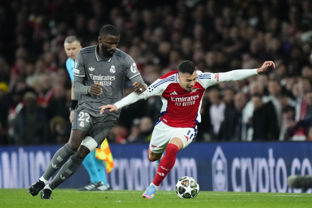 作為聯賽中 作為聯賽中